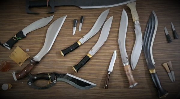 KHHI various knives