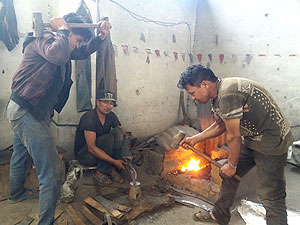 forging and hammering Fala